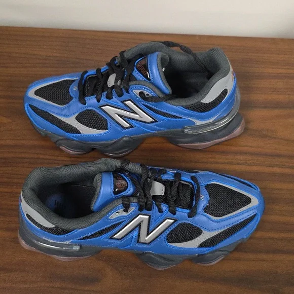 New Balance 9060 Blue/Black Size Women's 7.5 U9060NRH Brand New In Box - Picture 2 of 7